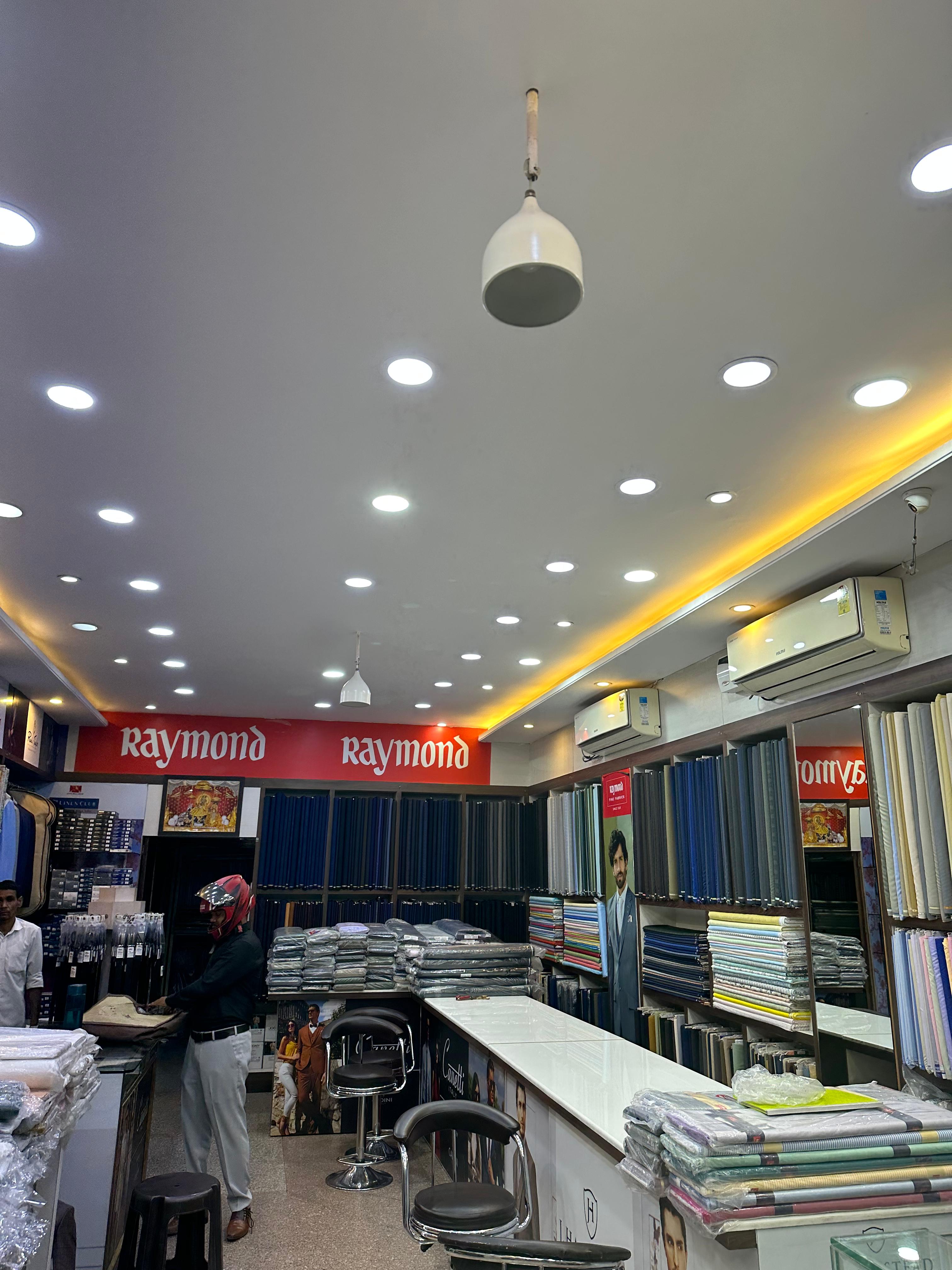 Best retail in Kalwar Road - Triveni Fashion store