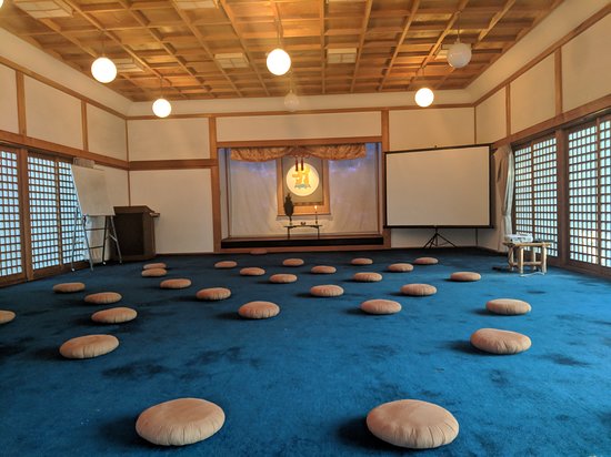 Peaceful meditation hall at the best meditation center in Bangalore