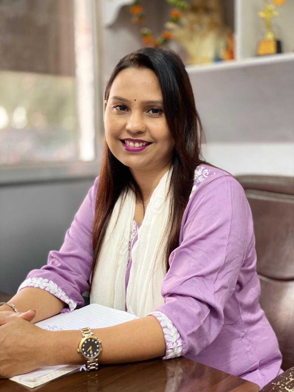 Rekha Pachahra – entrepreneur and mentor working from her Mathura home office