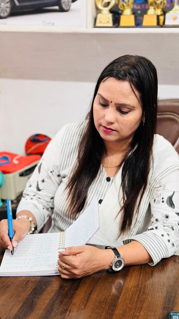 Services by Rekha Pachahra in Mathura – Work From Home Opportunity, Network Marketing, Personal Growth & Mentorship, Social Media & Content Creation