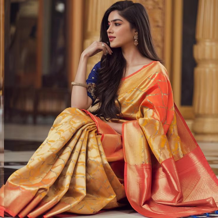 Shree Vinayak Sarees Store - Tijara Alwar
