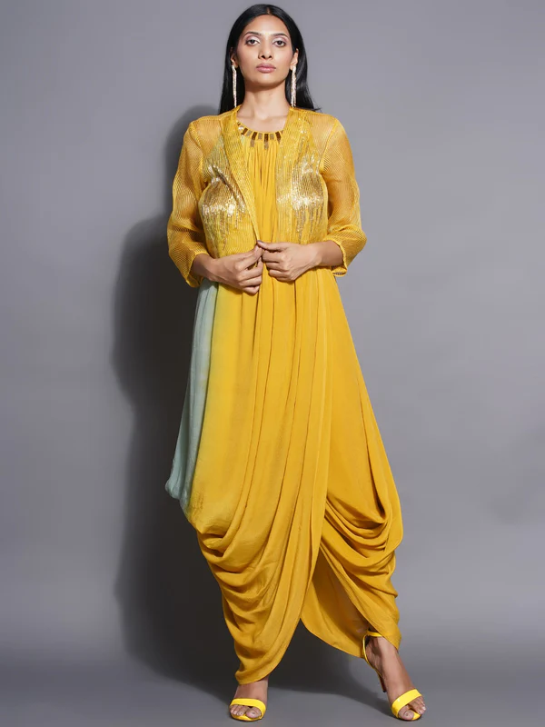 Occasion couture New Delhi — Rahul & Anushka