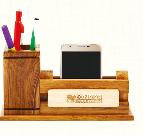 Desktop and table top items for corporate gifting