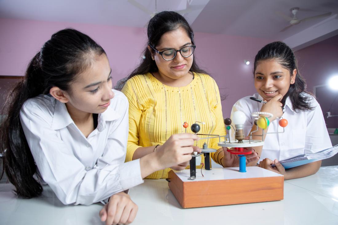 11th and 12th Science coaching – Physics Chemistry Biology Maths Anand