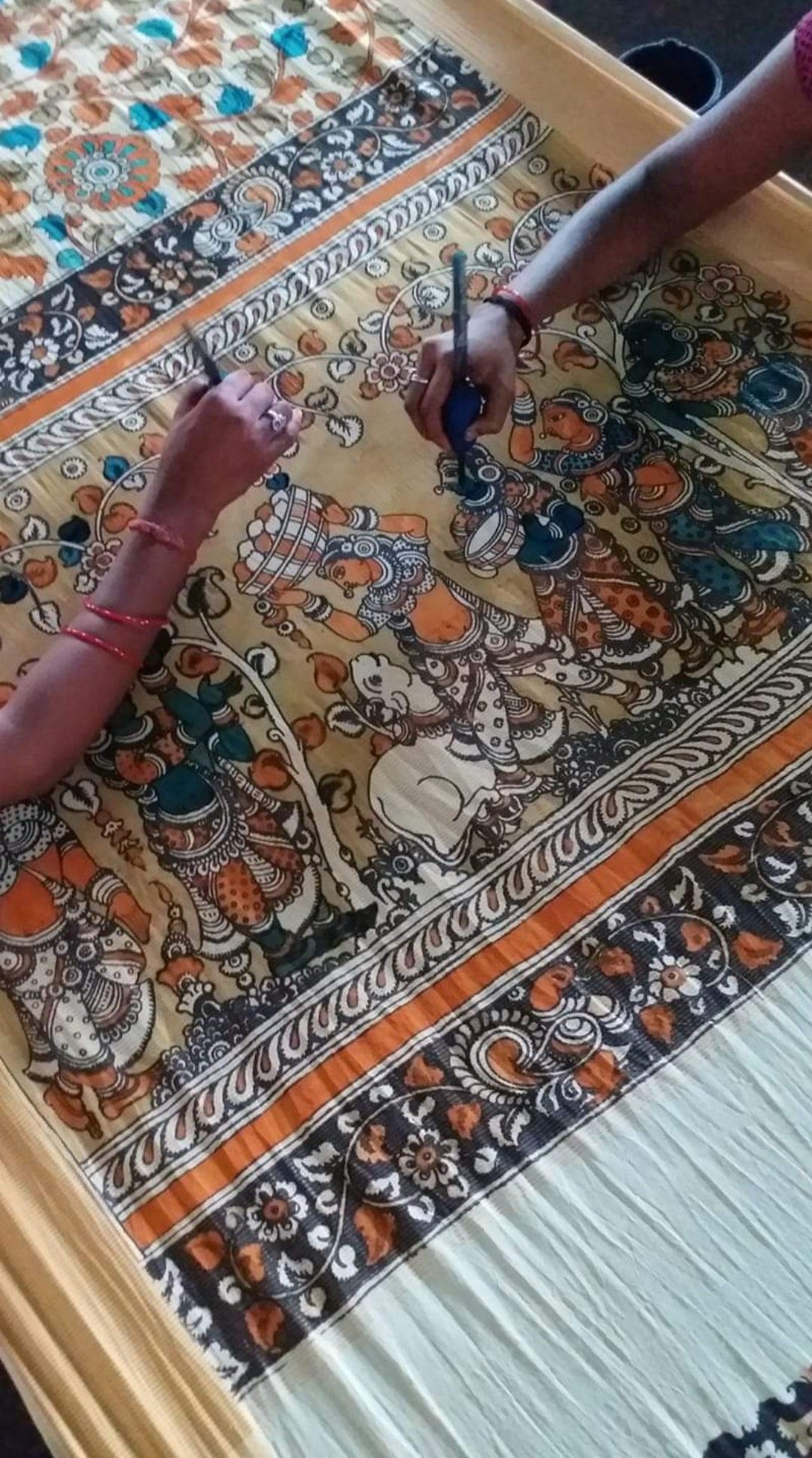 Hand painted Sambalpuri Saree from Utkaliya Electrowave Bhubaneswar Odisha