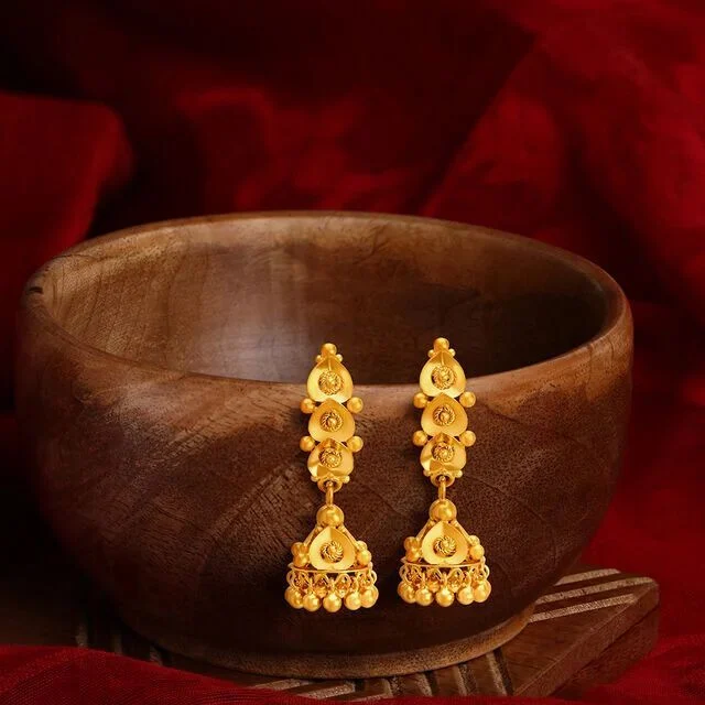 Gold Earrings in Bihar