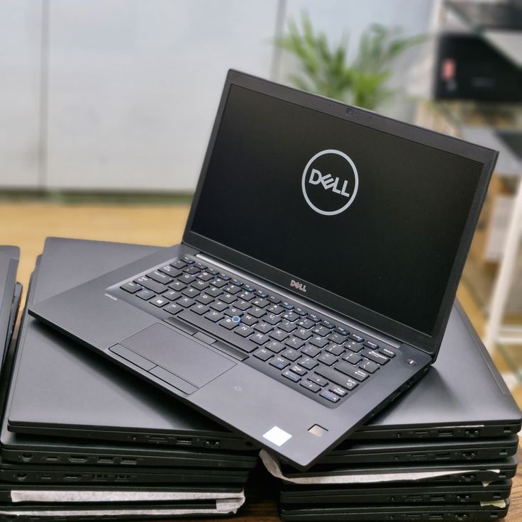 Real photo: wholesale bulk refurbished laptops Hyderabad