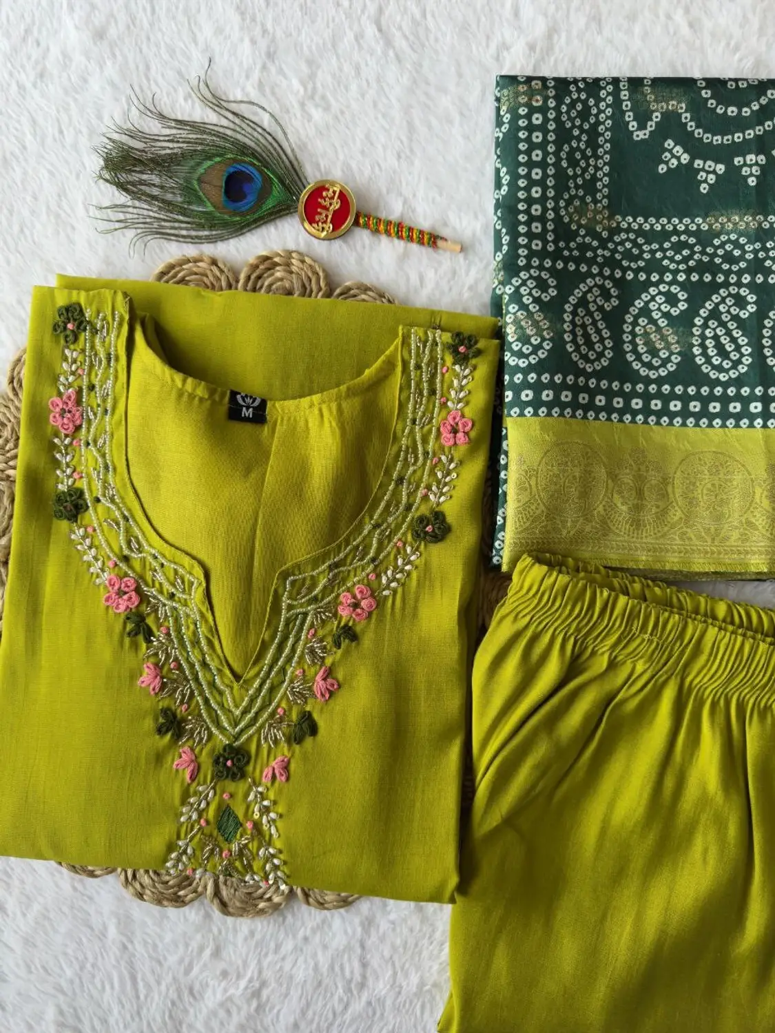 Kurti Set — Women's Indian Clothing Indore
