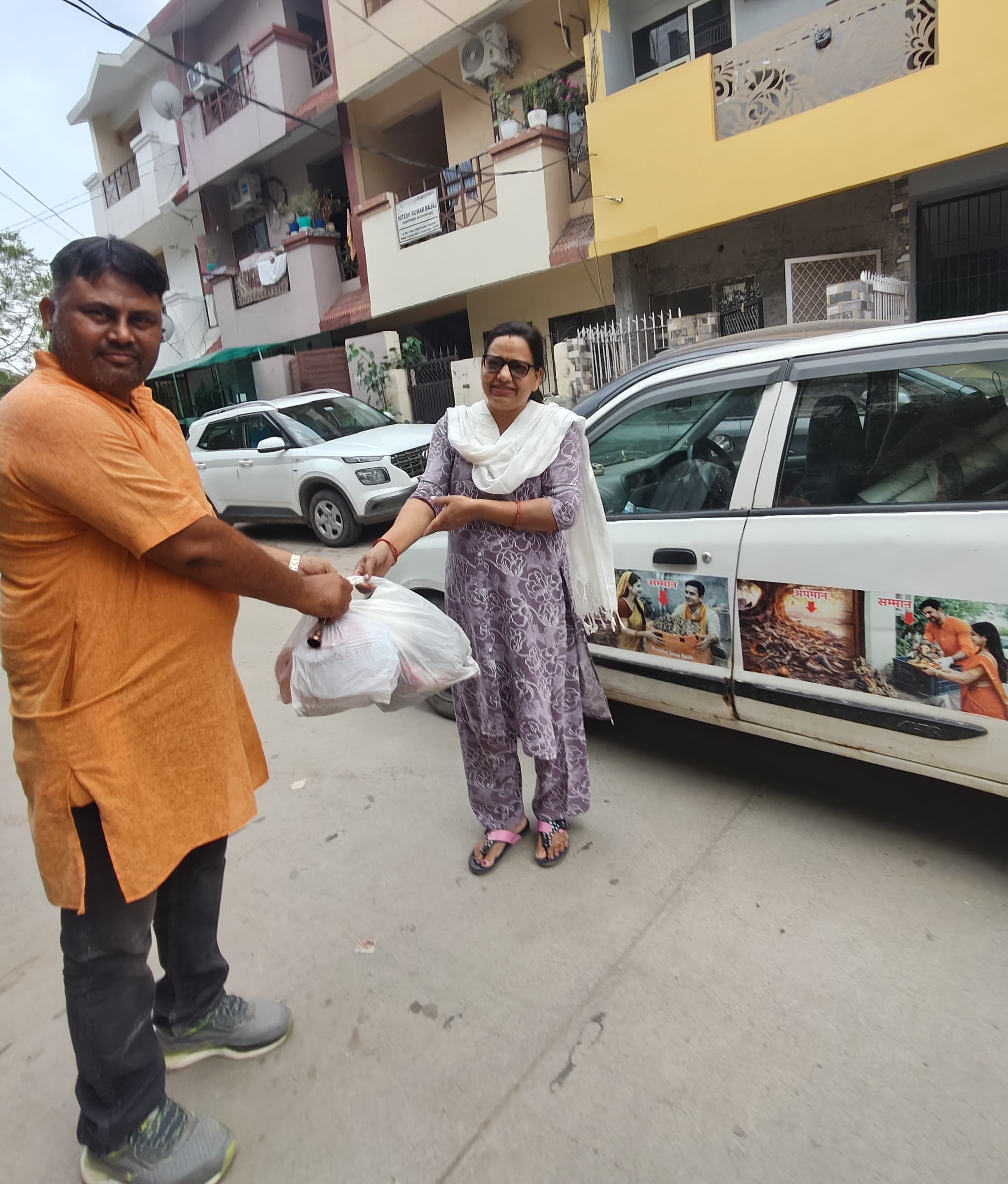 Prabhu Seva Rath vehicle used for the free idol immersion service in Delhi NCR