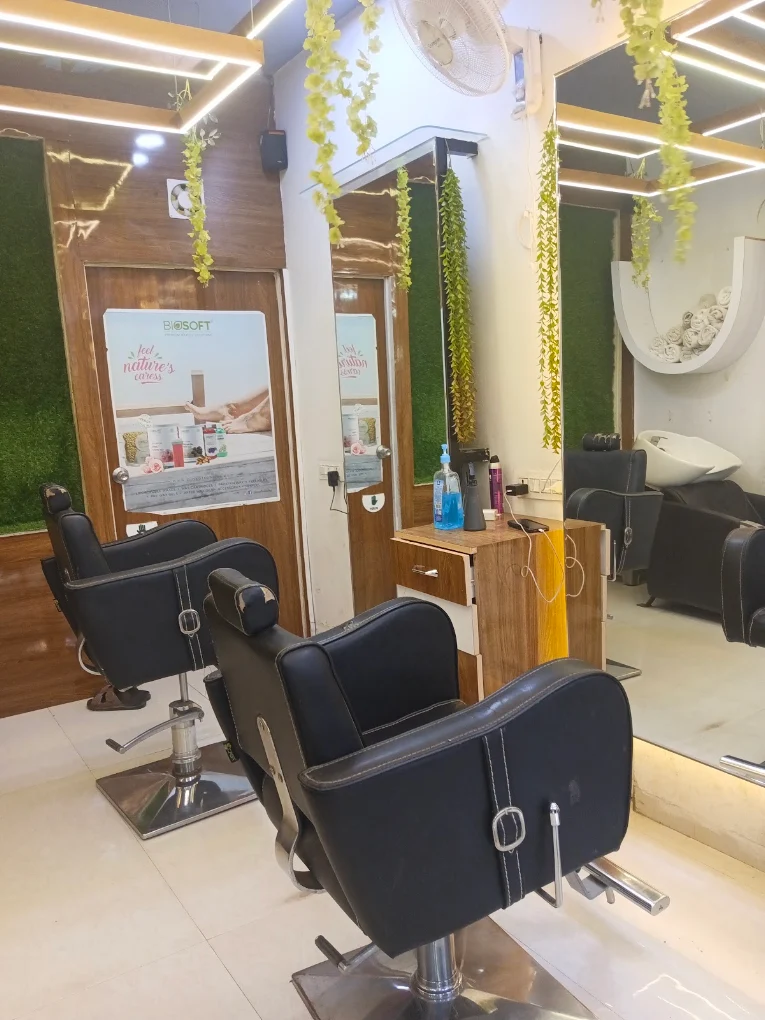 Interior of Elevate Salon Wig House luxury reception area in Aurangabad
