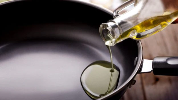 Cold pressed mustard oil used for everyday Indian cooking