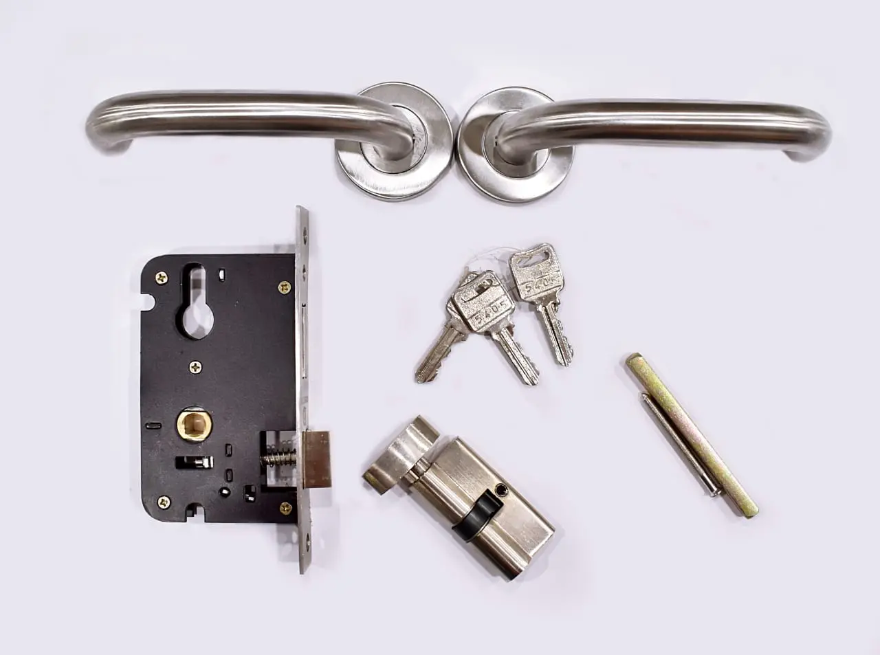 Sash Lock and Mortise Lock supplier Delhi - Premium quality door locks