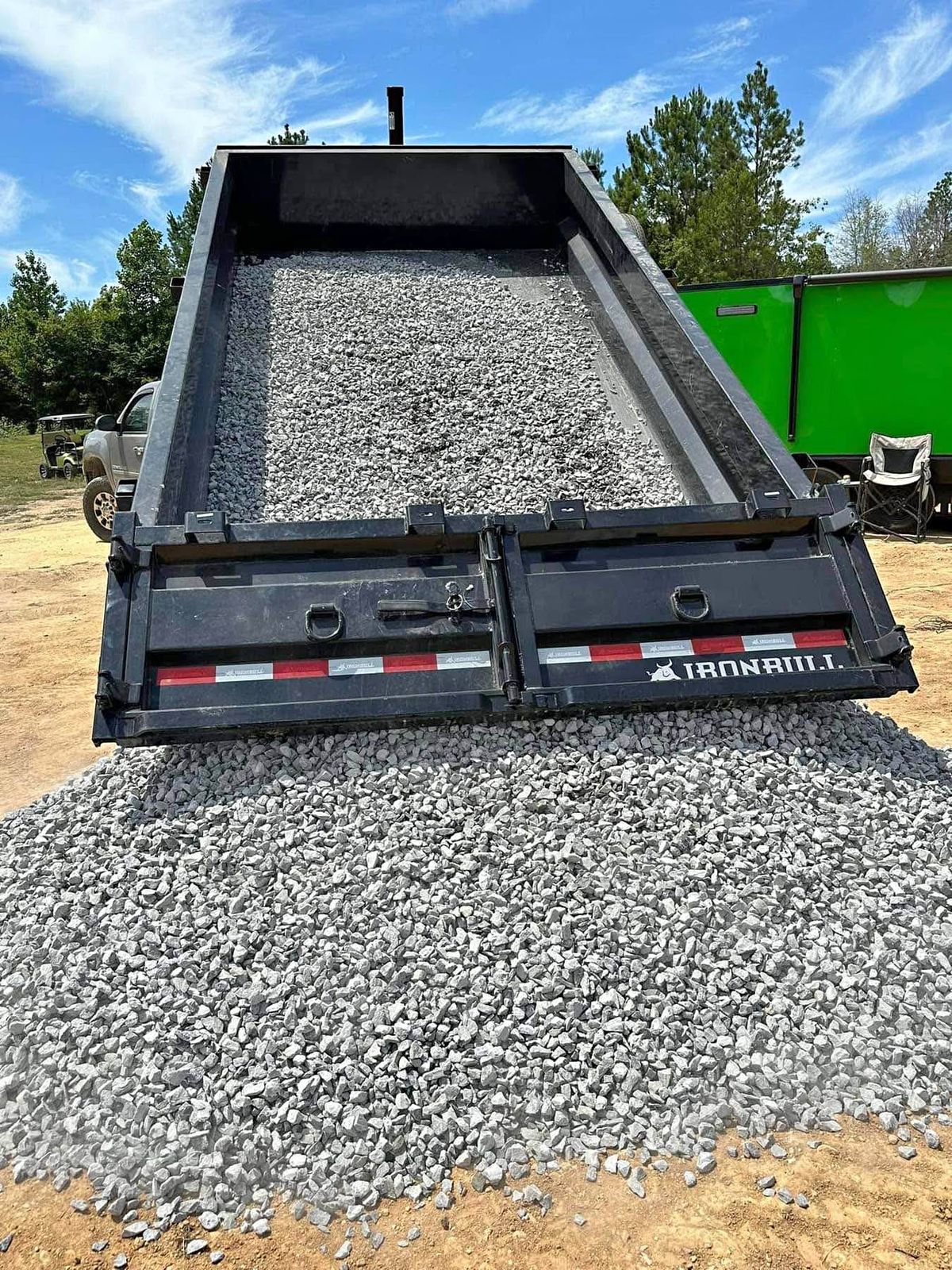 Stone gitti supplier in Nawada — crushed stone aggregate by Mahadev Traders